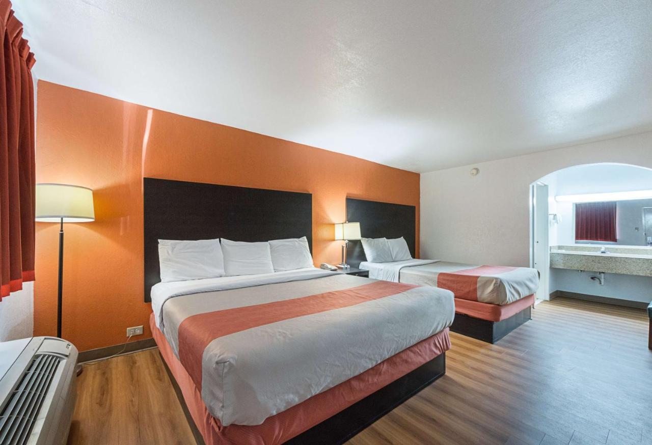 Motel 6 San Antonio Tx I10 West Ngoại thất bức ảnh