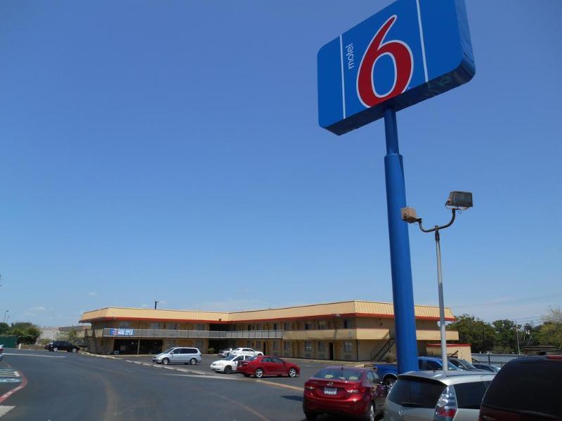 Motel 6 San Antonio Tx I10 West Ngoại thất bức ảnh