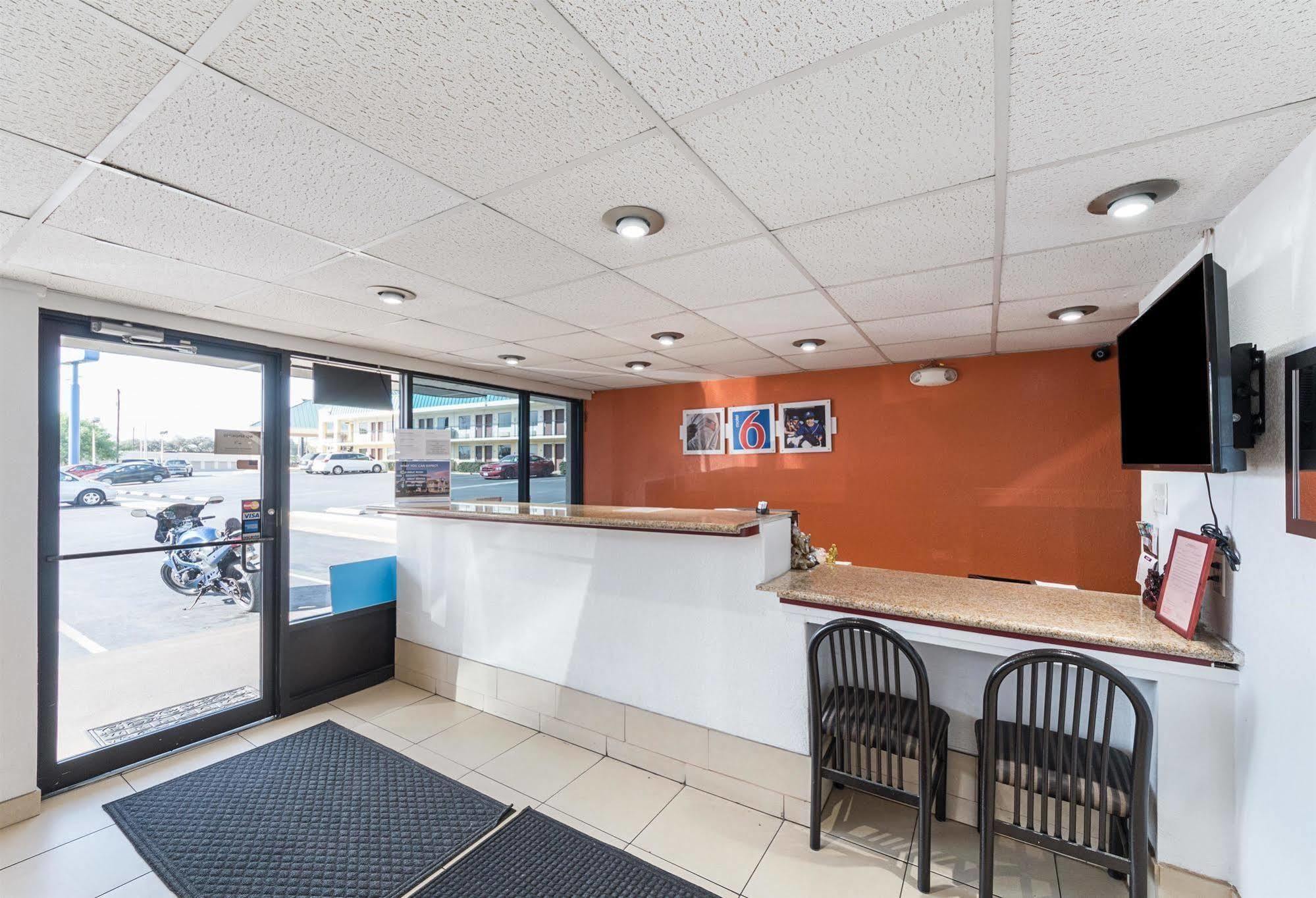 Motel 6 San Antonio Tx I10 West Ngoại thất bức ảnh