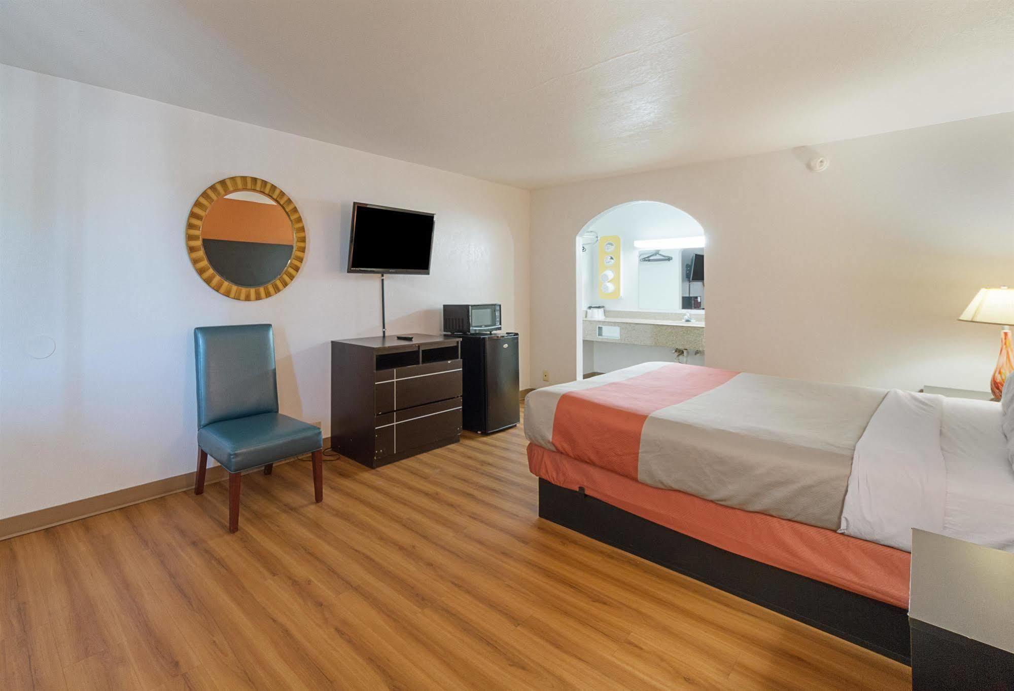 Motel 6 San Antonio Tx I10 West Ngoại thất bức ảnh