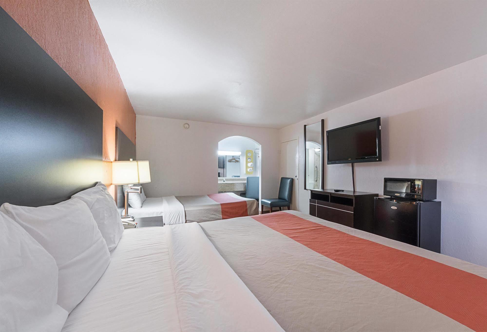 Motel 6 San Antonio Tx I10 West Ngoại thất bức ảnh