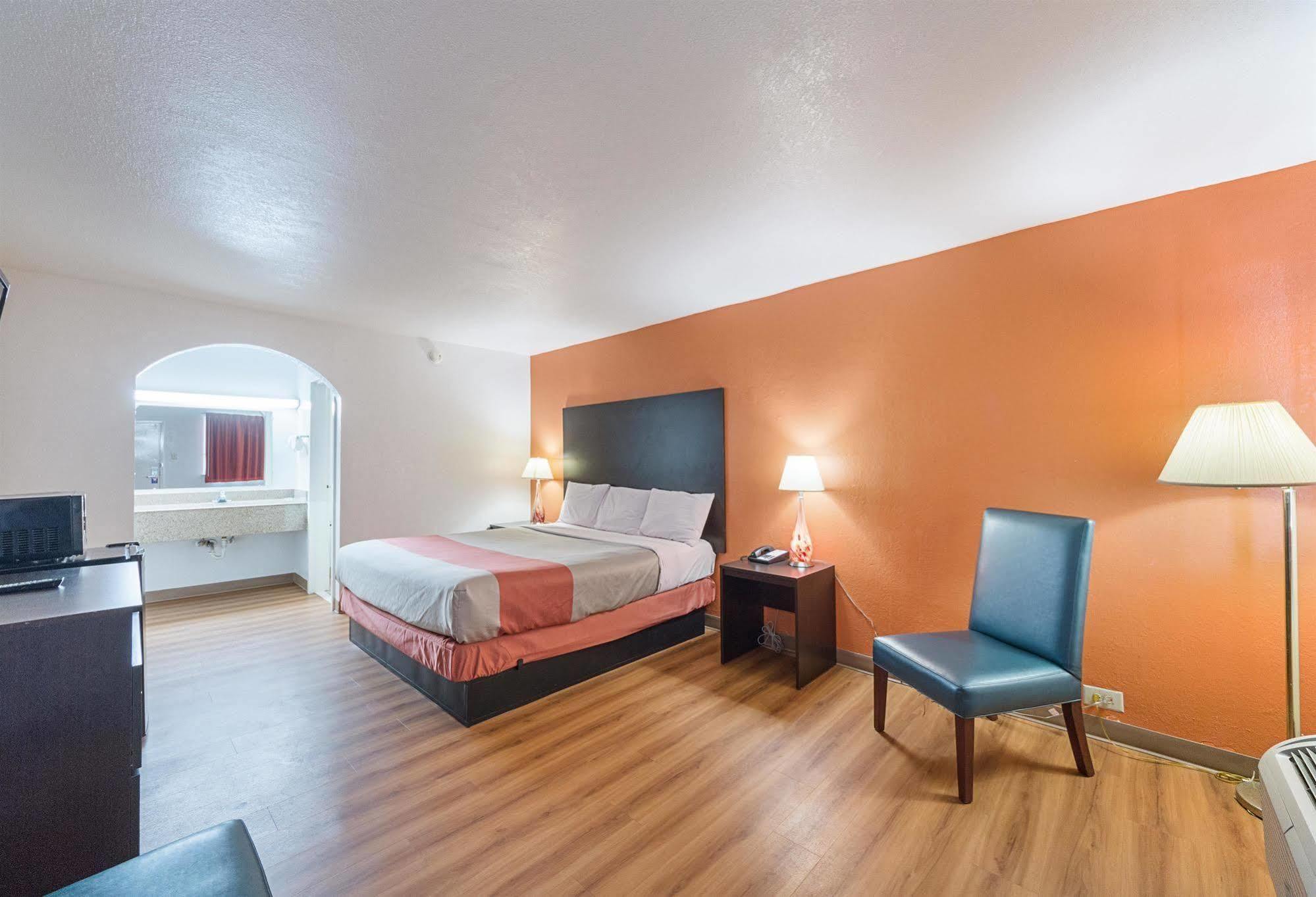 Motel 6 San Antonio Tx I10 West Ngoại thất bức ảnh