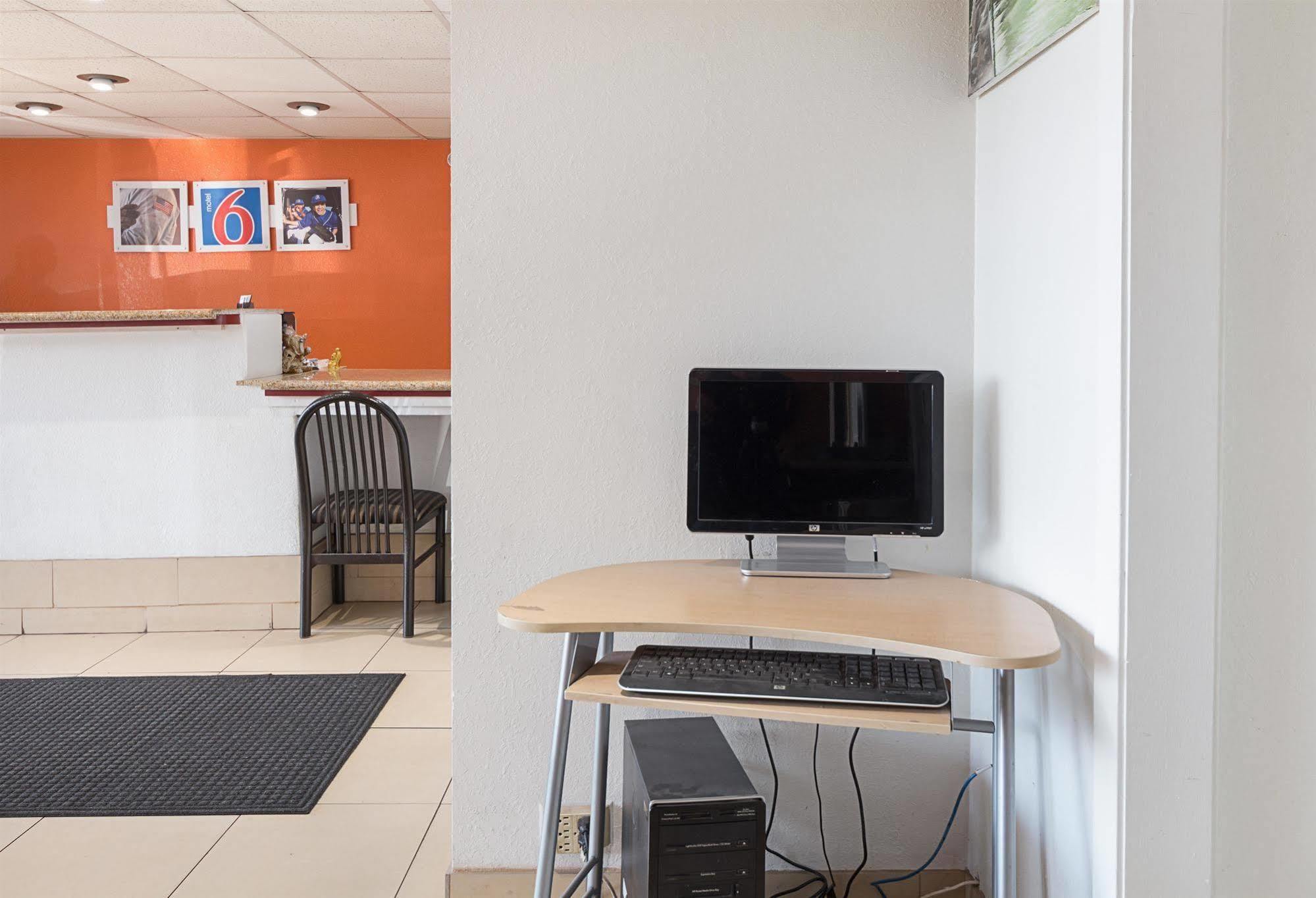 Motel 6 San Antonio Tx I10 West Ngoại thất bức ảnh