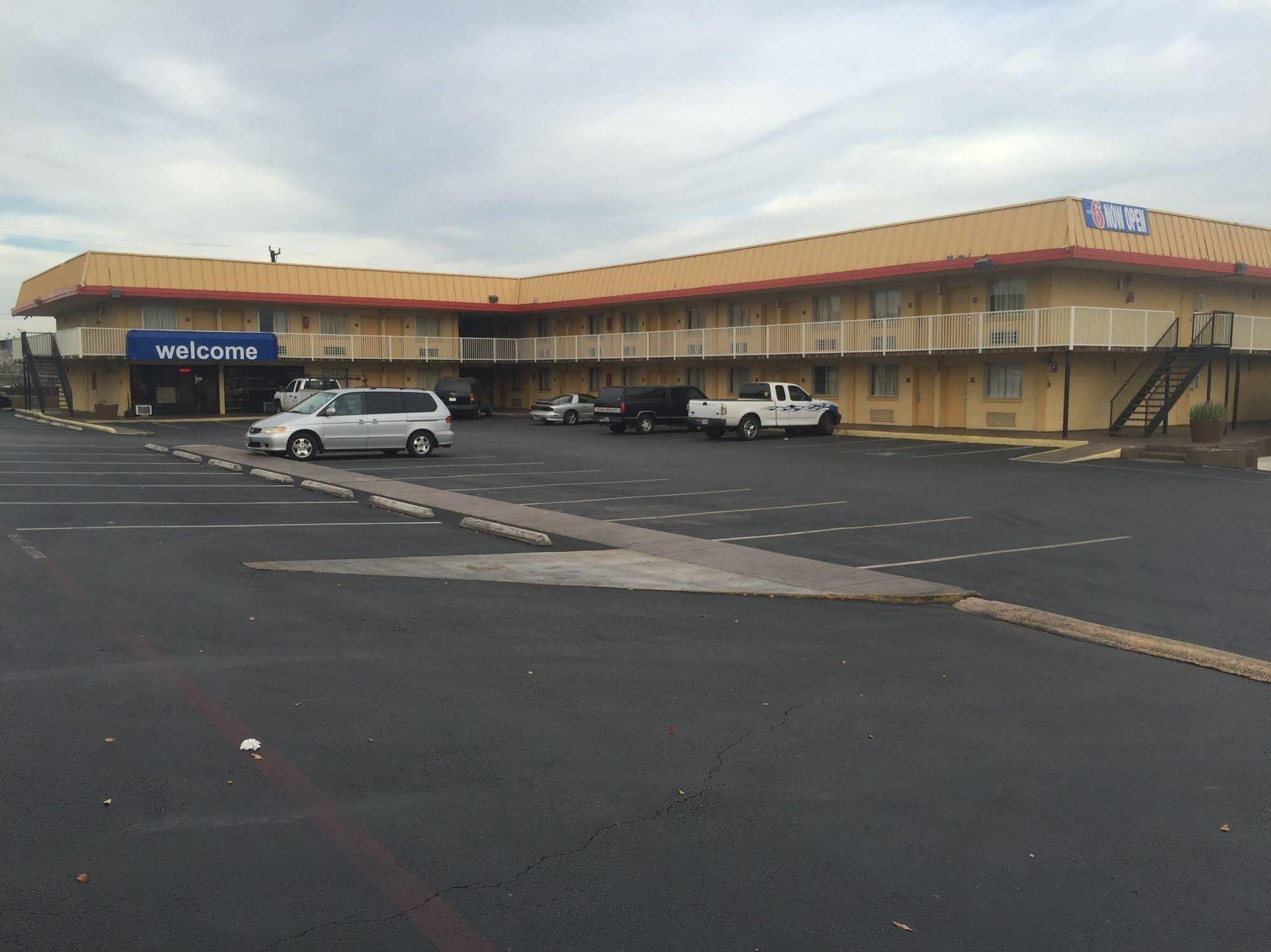 Motel 6 San Antonio Tx I10 West Ngoại thất bức ảnh
